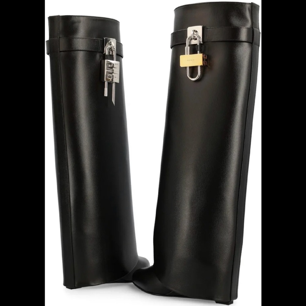 New Givenchy Shark boots comes with box & receipt